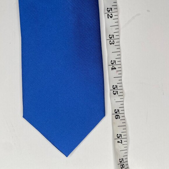 Roundtree & Yorke Silk Handmade Men's Cardinal Solid Tie Event Work Office OS - Picture 7 of 8